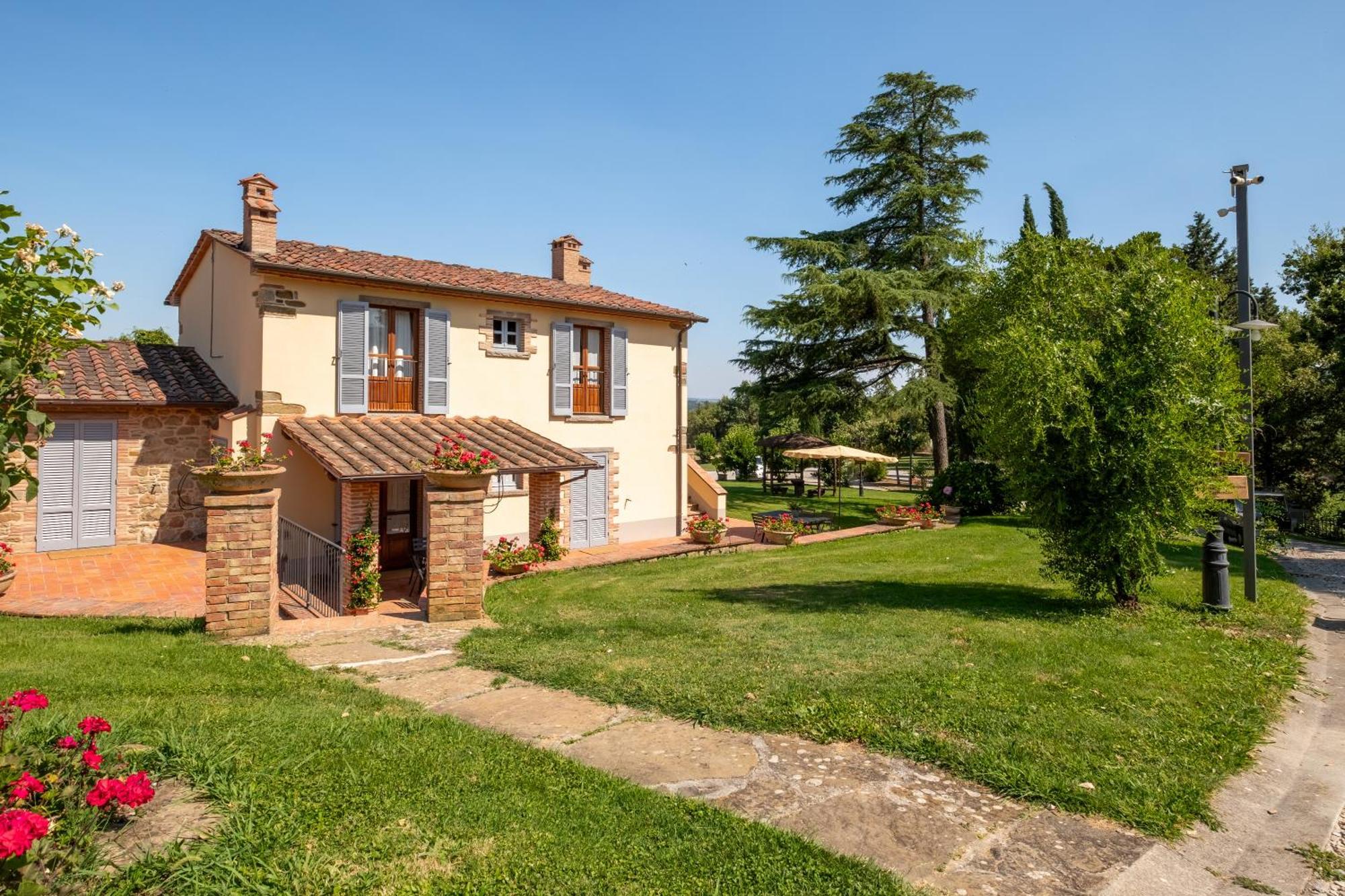 Agriturismo Borgo Sant'Ercolano Ciggiano Buitenkant foto