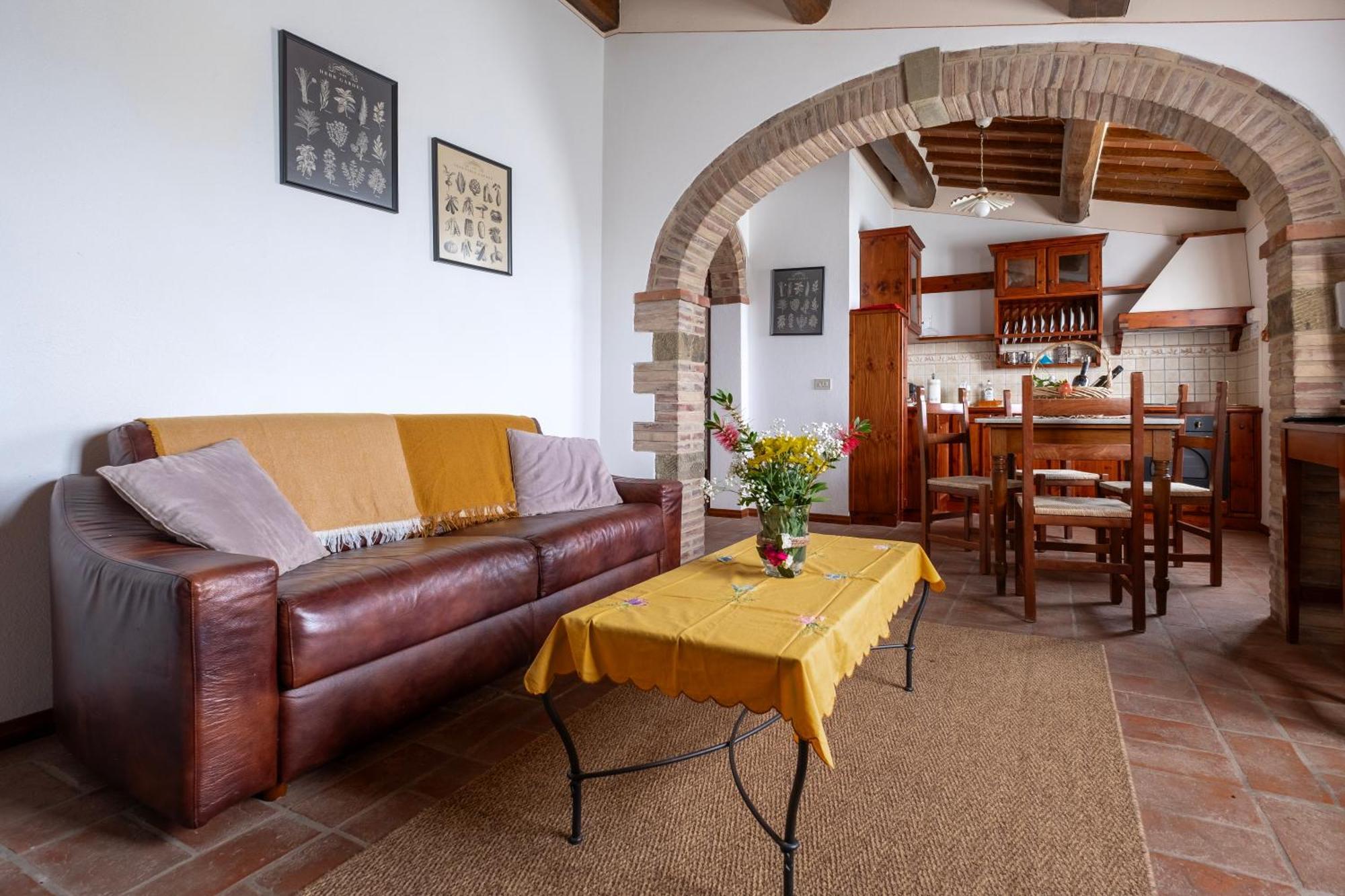 Agriturismo Borgo Sant'Ercolano Ciggiano Buitenkant foto